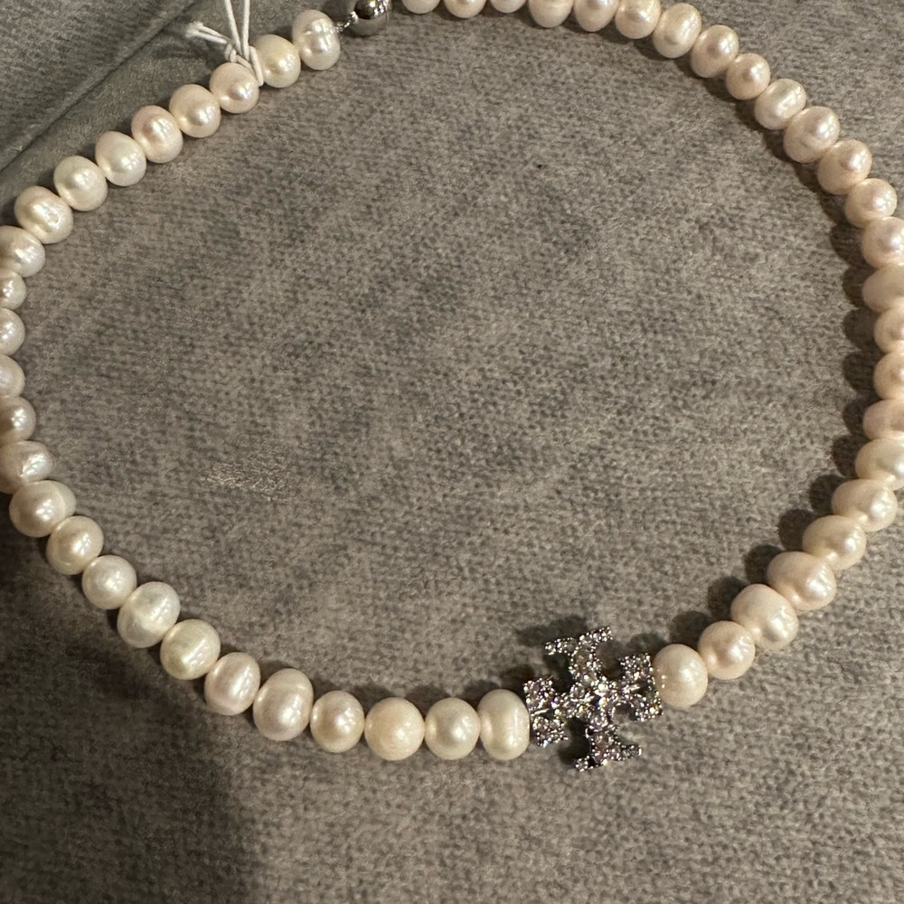 Tory bunch Pearl Beaded Necklace with Crystal Accent - Ivory